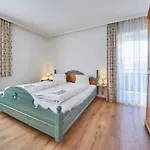 Townhouse *