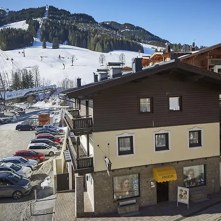 Townhouse Appartement Saalbach-Hinterglemm