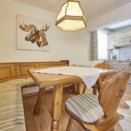 Appartement Townhouse *